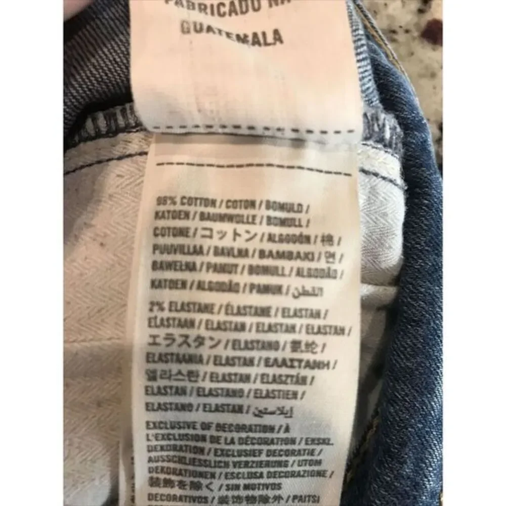 Hollister size 27